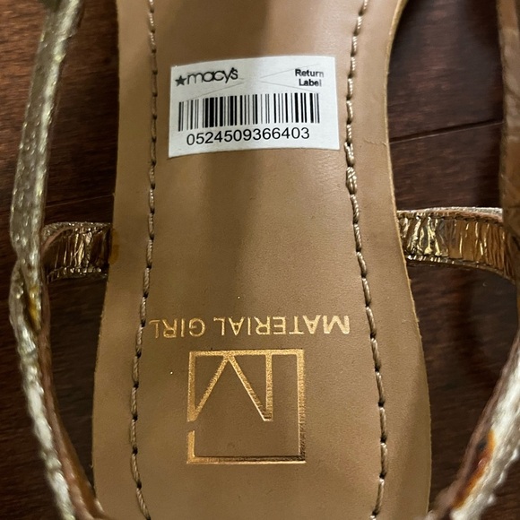Material Girl Sandals Size 6 NEW - Picture 2 of 3